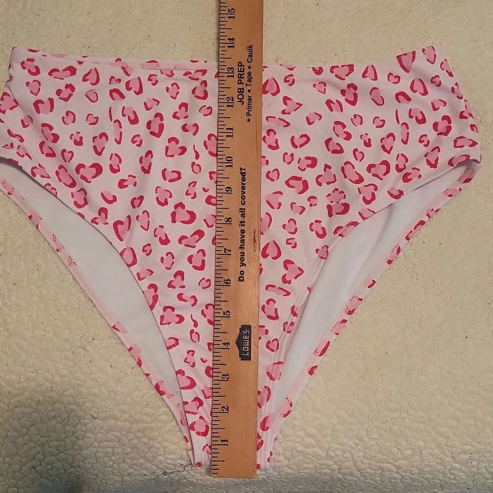 Shein bathing suit - Picture 3 of 3